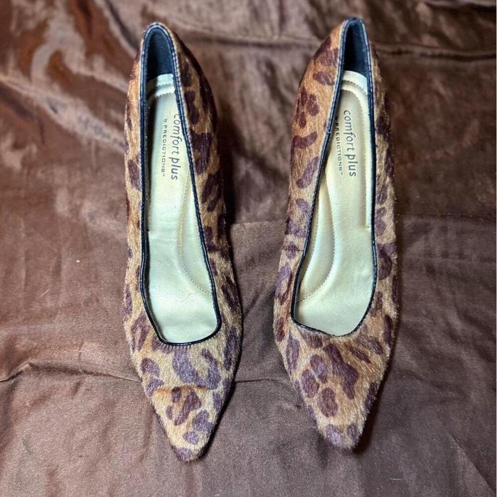 Comfort plus leopard print heels